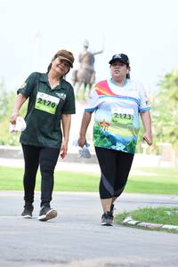 BIB: 2173, 2170
                            <button type="button" onclick="openModal(3670639)" class="btn btn-primary btn-sm float-right btn-popup" data-toggle="modal" data-target=".modal-high-quality">
                        <i class="fas fa-shopping-cart"></i> Add to Cart
                    </button>
                                            <button type="button" onclick="isThisMe(3670639, true)" class="btn btn-success btn-sm float-right btn-popup btn-isme hidden" data-toggle="tooltip" data-placement="bottom" title="นี่คือรูปของคุณใช่ไหม คลิกที่นี่เพื่อเอาเข้าอัลบั้ม">
                        <i class="fas fa-plus"></i> Add to album
                    </button>
                    <button type="button" onclick="isThisMe(3670639, false)" class="btn btn-warning btn-sm float-right btn-popup btn-isnotme hidden">
                        <i class="fas fa-ban"></i> Remove from album
                    </button>