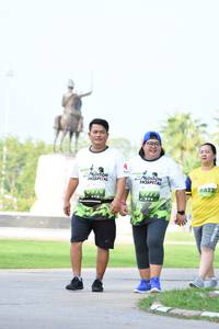 BIB: 976, 977
                            <button type="button" onclick="openModal(3666182)" class="btn btn-primary btn-sm float-right btn-popup" data-toggle="modal" data-target=".modal-high-quality">
                        <i class="fas fa-shopping-cart"></i> Add to Cart
                    </button>
                                            <button type="button" onclick="isThisMe(3666182, true)" class="btn btn-success btn-sm float-right btn-popup btn-isme hidden" data-toggle="tooltip" data-placement="bottom" title="นี่คือรูปของคุณใช่ไหม คลิกที่นี่เพื่อเอาเข้าอัลบั้ม">
                        <i class="fas fa-plus"></i> Add to album
                    </button>
                    <button type="button" onclick="isThisMe(3666182, false)" class="btn btn-warning btn-sm float-right btn-popup btn-isnotme hidden">
                        <i class="fas fa-ban"></i> Remove from album
                    </button>