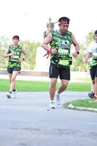 BIB: 2380
                            <button type="button" onclick="openModal(3578559)" class="btn btn-primary btn-sm float-right btn-popup" data-toggle="modal" data-target=".modal-high-quality">
                        <i class="fas fa-shopping-cart"></i> Add to Cart
                    </button>
                                            <button type="button" onclick="isThisMe(3578559, true)" class="btn btn-success btn-sm float-right btn-popup btn-isme hidden" data-toggle="tooltip" data-placement="bottom" title="นี่คือรูปของคุณใช่ไหม คลิกที่นี่เพื่อเอาเข้าอัลบั้ม">
                        <i class="fas fa-plus"></i> Add to album
                    </button>
                    <button type="button" onclick="isThisMe(3578559, false)" class="btn btn-warning btn-sm float-right btn-popup btn-isnotme hidden">
                        <i class="fas fa-ban"></i> Remove from album
                    </button>