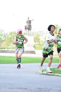 BIB: 
                            <button type="button" onclick="openModal(3578238)" class="btn btn-primary btn-sm float-right btn-popup" data-toggle="modal" data-target=".modal-high-quality">
                        <i class="fas fa-shopping-cart"></i> Add to Cart
                    </button>
                                            <button type="button" onclick="isThisMe(3578238, true)" class="btn btn-success btn-sm float-right btn-popup btn-isme hidden" data-toggle="tooltip" data-placement="bottom" title="นี่คือรูปของคุณใช่ไหม คลิกที่นี่เพื่อเอาเข้าอัลบั้ม">
                        <i class="fas fa-plus"></i> Add to album
                    </button>
                    <button type="button" onclick="isThisMe(3578238, false)" class="btn btn-warning btn-sm float-right btn-popup btn-isnotme hidden">
                        <i class="fas fa-ban"></i> Remove from album
                    </button>