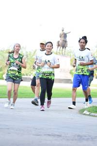 BIB: 2491
                            <button type="button" onclick="openModal(3645415)" class="btn btn-primary btn-sm float-right btn-popup" data-toggle="modal" data-target=".modal-high-quality">
                        <i class="fas fa-shopping-cart"></i> Add to Cart
                    </button>
                                            <button type="button" onclick="isThisMe(3645415, true)" class="btn btn-success btn-sm float-right btn-popup btn-isme hidden" data-toggle="tooltip" data-placement="bottom" title="นี่คือรูปของคุณใช่ไหม คลิกที่นี่เพื่อเอาเข้าอัลบั้ม">
                        <i class="fas fa-plus"></i> Add to album
                    </button>
                    <button type="button" onclick="isThisMe(3645415, false)" class="btn btn-warning btn-sm float-right btn-popup btn-isnotme hidden">
                        <i class="fas fa-ban"></i> Remove from album
                    </button>