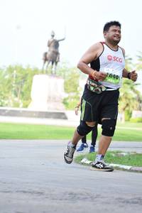 BIB: 640
                            <button type="button" onclick="openModal(3665796)" class="btn btn-primary btn-sm float-right btn-popup" data-toggle="modal" data-target=".modal-high-quality">
                        <i class="fas fa-shopping-cart"></i> Add to Cart
                    </button>
                                            <button type="button" onclick="isThisMe(3665796, true)" class="btn btn-success btn-sm float-right btn-popup btn-isme hidden" data-toggle="tooltip" data-placement="bottom" title="นี่คือรูปของคุณใช่ไหม คลิกที่นี่เพื่อเอาเข้าอัลบั้ม">
                        <i class="fas fa-plus"></i> Add to album
                    </button>
                    <button type="button" onclick="isThisMe(3665796, false)" class="btn btn-warning btn-sm float-right btn-popup btn-isnotme hidden">
                        <i class="fas fa-ban"></i> Remove from album
                    </button>