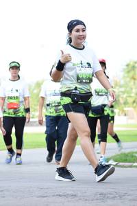 BIB: 2011
                            <button type="button" onclick="openModal(3646996)" class="btn btn-primary btn-sm float-right btn-popup" data-toggle="modal" data-target=".modal-high-quality">
                        <i class="fas fa-shopping-cart"></i> Add to Cart
                    </button>
                                            <button type="button" onclick="isThisMe(3646996, true)" class="btn btn-success btn-sm float-right btn-popup btn-isme hidden" data-toggle="tooltip" data-placement="bottom" title="นี่คือรูปของคุณใช่ไหม คลิกที่นี่เพื่อเอาเข้าอัลบั้ม">
                        <i class="fas fa-plus"></i> Add to album
                    </button>
                    <button type="button" onclick="isThisMe(3646996, false)" class="btn btn-warning btn-sm float-right btn-popup btn-isnotme hidden">
                        <i class="fas fa-ban"></i> Remove from album
                    </button>