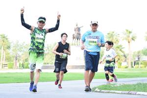 BIB: 2090
                            <button type="button" onclick="openModal(3577886)" class="btn btn-primary btn-sm float-right btn-popup" data-toggle="modal" data-target=".modal-high-quality">
                        <i class="fas fa-shopping-cart"></i> Add to Cart
                    </button>
                                            <button type="button" onclick="isThisMe(3577886, true)" class="btn btn-success btn-sm float-right btn-popup btn-isme hidden" data-toggle="tooltip" data-placement="bottom" title="นี่คือรูปของคุณใช่ไหม คลิกที่นี่เพื่อเอาเข้าอัลบั้ม">
                        <i class="fas fa-plus"></i> Add to album
                    </button>
                    <button type="button" onclick="isThisMe(3577886, false)" class="btn btn-warning btn-sm float-right btn-popup btn-isnotme hidden">
                        <i class="fas fa-ban"></i> Remove from album
                    </button>