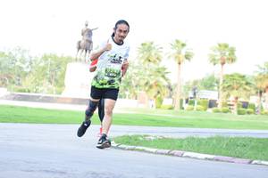 BIB: 247
                            <button type="button" onclick="openModal(3577569)" class="btn btn-primary btn-sm float-right btn-popup" data-toggle="modal" data-target=".modal-high-quality">
                        <i class="fas fa-shopping-cart"></i> Add to Cart
                    </button>
                                            <button type="button" onclick="isThisMe(3577569, true)" class="btn btn-success btn-sm float-right btn-popup btn-isme hidden" data-toggle="tooltip" data-placement="bottom" title="นี่คือรูปของคุณใช่ไหม คลิกที่นี่เพื่อเอาเข้าอัลบั้ม">
                        <i class="fas fa-plus"></i> Add to album
                    </button>
                    <button type="button" onclick="isThisMe(3577569, false)" class="btn btn-warning btn-sm float-right btn-popup btn-isnotme hidden">
                        <i class="fas fa-ban"></i> Remove from album
                    </button>