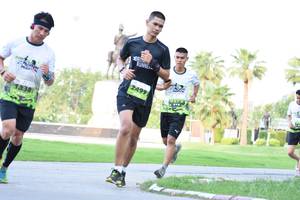 BIB: 
                            <button type="button" onclick="openModal(3577054)" class="btn btn-primary btn-sm float-right btn-popup" data-toggle="modal" data-target=".modal-high-quality">
                        <i class="fas fa-shopping-cart"></i> Add to Cart
                    </button>
                                            <button type="button" onclick="isThisMe(3577054, true)" class="btn btn-success btn-sm float-right btn-popup btn-isme hidden" data-toggle="tooltip" data-placement="bottom" title="นี่คือรูปของคุณใช่ไหม คลิกที่นี่เพื่อเอาเข้าอัลบั้ม">
                        <i class="fas fa-plus"></i> Add to album
                    </button>
                    <button type="button" onclick="isThisMe(3577054, false)" class="btn btn-warning btn-sm float-right btn-popup btn-isnotme hidden">
                        <i class="fas fa-ban"></i> Remove from album
                    </button>