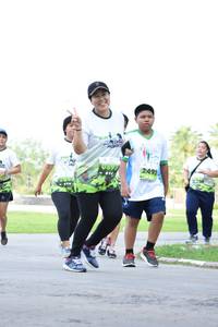 BIB: 2493
                            <button type="button" onclick="openModal(3646870)" class="btn btn-primary btn-sm float-right btn-popup" data-toggle="modal" data-target=".modal-high-quality">
                        <i class="fas fa-shopping-cart"></i> Add to Cart
                    </button>
                                            <button type="button" onclick="isThisMe(3646870, true)" class="btn btn-success btn-sm float-right btn-popup btn-isme hidden" data-toggle="tooltip" data-placement="bottom" title="นี่คือรูปของคุณใช่ไหม คลิกที่นี่เพื่อเอาเข้าอัลบั้ม">
                        <i class="fas fa-plus"></i> Add to album
                    </button>
                    <button type="button" onclick="isThisMe(3646870, false)" class="btn btn-warning btn-sm float-right btn-popup btn-isnotme hidden">
                        <i class="fas fa-ban"></i> Remove from album
                    </button>