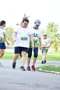 BIB: 32, 33
                            <button type="button" onclick="openModal(3646955)" class="btn btn-primary btn-sm float-right btn-popup" data-toggle="modal" data-target=".modal-high-quality">
                        <i class="fas fa-shopping-cart"></i> Add to Cart
                    </button>
                                            <button type="button" onclick="isThisMe(3646955, true)" class="btn btn-success btn-sm float-right btn-popup btn-isme hidden" data-toggle="tooltip" data-placement="bottom" title="นี่คือรูปของคุณใช่ไหม คลิกที่นี่เพื่อเอาเข้าอัลบั้ม">
                        <i class="fas fa-plus"></i> Add to album
                    </button>
                    <button type="button" onclick="isThisMe(3646955, false)" class="btn btn-warning btn-sm float-right btn-popup btn-isnotme hidden">
                        <i class="fas fa-ban"></i> Remove from album
                    </button>