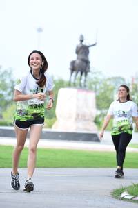 BIB: 1346
                            <button type="button" onclick="openModal(3673782)" class="btn btn-primary btn-sm float-right btn-popup" data-toggle="modal" data-target=".modal-high-quality">
                        <i class="fas fa-shopping-cart"></i> Add to Cart
                    </button>
                                            <button type="button" onclick="isThisMe(3673782, true)" class="btn btn-success btn-sm float-right btn-popup btn-isme hidden" data-toggle="tooltip" data-placement="bottom" title="นี่คือรูปของคุณใช่ไหม คลิกที่นี่เพื่อเอาเข้าอัลบั้ม">
                        <i class="fas fa-plus"></i> Add to album
                    </button>
                    <button type="button" onclick="isThisMe(3673782, false)" class="btn btn-warning btn-sm float-right btn-popup btn-isnotme hidden">
                        <i class="fas fa-ban"></i> Remove from album
                    </button>