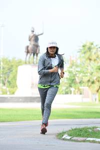 BIB: 
                            <button type="button" onclick="openModal(3670556)" class="btn btn-primary btn-sm float-right btn-popup" data-toggle="modal" data-target=".modal-high-quality">
                        <i class="fas fa-shopping-cart"></i> Add to Cart
                    </button>
                                            <button type="button" onclick="isThisMe(3670556, true)" class="btn btn-success btn-sm float-right btn-popup btn-isme hidden" data-toggle="tooltip" data-placement="bottom" title="นี่คือรูปของคุณใช่ไหม คลิกที่นี่เพื่อเอาเข้าอัลบั้ม">
                        <i class="fas fa-plus"></i> Add to album
                    </button>
                    <button type="button" onclick="isThisMe(3670556, false)" class="btn btn-warning btn-sm float-right btn-popup btn-isnotme hidden">
                        <i class="fas fa-ban"></i> Remove from album
                    </button>