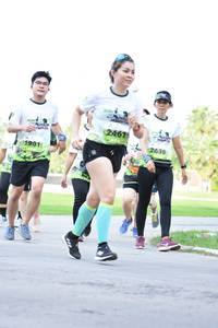 BIB: 2461, 2638, 1901
                            <button type="button" onclick="openModal(3645722)" class="btn btn-primary btn-sm float-right btn-popup" data-toggle="modal" data-target=".modal-high-quality">
                        <i class="fas fa-shopping-cart"></i> Add to Cart
                    </button>
                                            <button type="button" onclick="isThisMe(3645722, true)" class="btn btn-success btn-sm float-right btn-popup btn-isme hidden" data-toggle="tooltip" data-placement="bottom" title="นี่คือรูปของคุณใช่ไหม คลิกที่นี่เพื่อเอาเข้าอัลบั้ม">
                        <i class="fas fa-plus"></i> Add to album
                    </button>
                    <button type="button" onclick="isThisMe(3645722, false)" class="btn btn-warning btn-sm float-right btn-popup btn-isnotme hidden">
                        <i class="fas fa-ban"></i> Remove from album
                    </button>