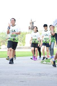 BIB: 803
                            <button type="button" onclick="openModal(3646129)" class="btn btn-primary btn-sm float-right btn-popup" data-toggle="modal" data-target=".modal-high-quality">
                        <i class="fas fa-shopping-cart"></i> Add to Cart
                    </button>
                                            <button type="button" onclick="isThisMe(3646129, true)" class="btn btn-success btn-sm float-right btn-popup btn-isme hidden" data-toggle="tooltip" data-placement="bottom" title="นี่คือรูปของคุณใช่ไหม คลิกที่นี่เพื่อเอาเข้าอัลบั้ม">
                        <i class="fas fa-plus"></i> Add to album
                    </button>
                    <button type="button" onclick="isThisMe(3646129, false)" class="btn btn-warning btn-sm float-right btn-popup btn-isnotme hidden">
                        <i class="fas fa-ban"></i> Remove from album
                    </button>