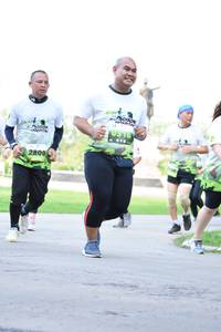 BIB: 2800
                            <button type="button" onclick="openModal(3645501)" class="btn btn-primary btn-sm float-right btn-popup" data-toggle="modal" data-target=".modal-high-quality">
                        <i class="fas fa-shopping-cart"></i> Add to Cart
                    </button>
                                            <button type="button" onclick="isThisMe(3645501, true)" class="btn btn-success btn-sm float-right btn-popup btn-isme hidden" data-toggle="tooltip" data-placement="bottom" title="นี่คือรูปของคุณใช่ไหม คลิกที่นี่เพื่อเอาเข้าอัลบั้ม">
                        <i class="fas fa-plus"></i> Add to album
                    </button>
                    <button type="button" onclick="isThisMe(3645501, false)" class="btn btn-warning btn-sm float-right btn-popup btn-isnotme hidden">
                        <i class="fas fa-ban"></i> Remove from album
                    </button>