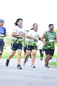 BIB: 282
                            <button type="button" onclick="openModal(3645837)" class="btn btn-primary btn-sm float-right btn-popup" data-toggle="modal" data-target=".modal-high-quality">
                        <i class="fas fa-shopping-cart"></i> Add to Cart
                    </button>
                                            <button type="button" onclick="isThisMe(3645837, true)" class="btn btn-success btn-sm float-right btn-popup btn-isme hidden" data-toggle="tooltip" data-placement="bottom" title="นี่คือรูปของคุณใช่ไหม คลิกที่นี่เพื่อเอาเข้าอัลบั้ม">
                        <i class="fas fa-plus"></i> Add to album
                    </button>
                    <button type="button" onclick="isThisMe(3645837, false)" class="btn btn-warning btn-sm float-right btn-popup btn-isnotme hidden">
                        <i class="fas fa-ban"></i> Remove from album
                    </button>