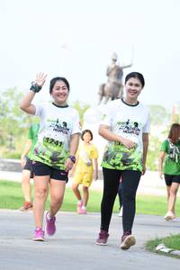 BIB: 1741, 1742
                            <button type="button" onclick="openModal(3666607)" class="btn btn-primary btn-sm float-right btn-popup" data-toggle="modal" data-target=".modal-high-quality">
                        <i class="fas fa-shopping-cart"></i> Add to Cart
                    </button>
                                            <button type="button" onclick="isThisMe(3666607, true)" class="btn btn-success btn-sm float-right btn-popup btn-isme hidden" data-toggle="tooltip" data-placement="bottom" title="นี่คือรูปของคุณใช่ไหม คลิกที่นี่เพื่อเอาเข้าอัลบั้ม">
                        <i class="fas fa-plus"></i> Add to album
                    </button>
                    <button type="button" onclick="isThisMe(3666607, false)" class="btn btn-warning btn-sm float-right btn-popup btn-isnotme hidden">
                        <i class="fas fa-ban"></i> Remove from album
                    </button>