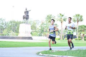 BIB: 1630, 2209
                            <button type="button" onclick="openModal(3570822)" class="btn btn-primary btn-sm float-right btn-popup" data-toggle="modal" data-target=".modal-high-quality">
                        <i class="fas fa-shopping-cart"></i> Add to Cart
                    </button>
                                            <button type="button" onclick="isThisMe(3570822, true)" class="btn btn-success btn-sm float-right btn-popup btn-isme hidden" data-toggle="tooltip" data-placement="bottom" title="นี่คือรูปของคุณใช่ไหม คลิกที่นี่เพื่อเอาเข้าอัลบั้ม">
                        <i class="fas fa-plus"></i> Add to album
                    </button>
                    <button type="button" onclick="isThisMe(3570822, false)" class="btn btn-warning btn-sm float-right btn-popup btn-isnotme hidden">
                        <i class="fas fa-ban"></i> Remove from album
                    </button>