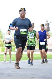 BIB: 1641, 1902, 407
                            <button type="button" onclick="openModal(3647031)" class="btn btn-primary btn-sm float-right btn-popup" data-toggle="modal" data-target=".modal-high-quality">
                        <i class="fas fa-shopping-cart"></i> Add to Cart
                    </button>
                                            <button type="button" onclick="isThisMe(3647031, true)" class="btn btn-success btn-sm float-right btn-popup btn-isme hidden" data-toggle="tooltip" data-placement="bottom" title="นี่คือรูปของคุณใช่ไหม คลิกที่นี่เพื่อเอาเข้าอัลบั้ม">
                        <i class="fas fa-plus"></i> Add to album
                    </button>
                    <button type="button" onclick="isThisMe(3647031, false)" class="btn btn-warning btn-sm float-right btn-popup btn-isnotme hidden">
                        <i class="fas fa-ban"></i> Remove from album
                    </button>