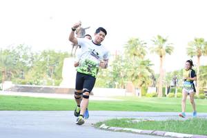 BIB: 239
                            <button type="button" onclick="openModal(3577432)" class="btn btn-primary btn-sm float-right btn-popup" data-toggle="modal" data-target=".modal-high-quality">
                        <i class="fas fa-shopping-cart"></i> Add to Cart
                    </button>
                                            <button type="button" onclick="isThisMe(3577432, true)" class="btn btn-success btn-sm float-right btn-popup btn-isme hidden" data-toggle="tooltip" data-placement="bottom" title="นี่คือรูปของคุณใช่ไหม คลิกที่นี่เพื่อเอาเข้าอัลบั้ม">
                        <i class="fas fa-plus"></i> Add to album
                    </button>
                    <button type="button" onclick="isThisMe(3577432, false)" class="btn btn-warning btn-sm float-right btn-popup btn-isnotme hidden">
                        <i class="fas fa-ban"></i> Remove from album
                    </button>