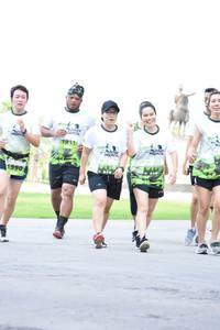 BIB: 1912, 1990
                            <button type="button" onclick="openModal(3645901)" class="btn btn-primary btn-sm float-right btn-popup" data-toggle="modal" data-target=".modal-high-quality">
                        <i class="fas fa-shopping-cart"></i> Add to Cart
                    </button>
                                            <button type="button" onclick="isThisMe(3645901, true)" class="btn btn-success btn-sm float-right btn-popup btn-isme hidden" data-toggle="tooltip" data-placement="bottom" title="นี่คือรูปของคุณใช่ไหม คลิกที่นี่เพื่อเอาเข้าอัลบั้ม">
                        <i class="fas fa-plus"></i> Add to album
                    </button>
                    <button type="button" onclick="isThisMe(3645901, false)" class="btn btn-warning btn-sm float-right btn-popup btn-isnotme hidden">
                        <i class="fas fa-ban"></i> Remove from album
                    </button>