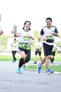 BIB: 2197
                            <button type="button" onclick="openModal(3645742)" class="btn btn-primary btn-sm float-right btn-popup" data-toggle="modal" data-target=".modal-high-quality">
                        <i class="fas fa-shopping-cart"></i> Add to Cart
                    </button>
                                            <button type="button" onclick="isThisMe(3645742, true)" class="btn btn-success btn-sm float-right btn-popup btn-isme hidden" data-toggle="tooltip" data-placement="bottom" title="นี่คือรูปของคุณใช่ไหม คลิกที่นี่เพื่อเอาเข้าอัลบั้ม">
                        <i class="fas fa-plus"></i> Add to album
                    </button>
                    <button type="button" onclick="isThisMe(3645742, false)" class="btn btn-warning btn-sm float-right btn-popup btn-isnotme hidden">
                        <i class="fas fa-ban"></i> Remove from album
                    </button>