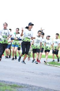 BIB: 2582
                            <button type="button" onclick="openModal(3579252)" class="btn btn-primary btn-sm float-right btn-popup" data-toggle="modal" data-target=".modal-high-quality">
                        <i class="fas fa-shopping-cart"></i> Add to Cart
                    </button>
                                            <button type="button" onclick="isThisMe(3579252, true)" class="btn btn-success btn-sm float-right btn-popup btn-isme hidden" data-toggle="tooltip" data-placement="bottom" title="นี่คือรูปของคุณใช่ไหม คลิกที่นี่เพื่อเอาเข้าอัลบั้ม">
                        <i class="fas fa-plus"></i> Add to album
                    </button>
                    <button type="button" onclick="isThisMe(3579252, false)" class="btn btn-warning btn-sm float-right btn-popup btn-isnotme hidden">
                        <i class="fas fa-ban"></i> Remove from album
                    </button>