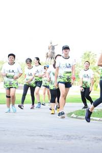 BIB: 1844, 
                            <button type="button" onclick="openModal(3645937)" class="btn btn-primary btn-sm float-right btn-popup" data-toggle="modal" data-target=".modal-high-quality">
                        <i class="fas fa-shopping-cart"></i> Add to Cart
                    </button>
                                            <button type="button" onclick="isThisMe(3645937, true)" class="btn btn-success btn-sm float-right btn-popup btn-isme hidden" data-toggle="tooltip" data-placement="bottom" title="นี่คือรูปของคุณใช่ไหม คลิกที่นี่เพื่อเอาเข้าอัลบั้ม">
                        <i class="fas fa-plus"></i> Add to album
                    </button>
                    <button type="button" onclick="isThisMe(3645937, false)" class="btn btn-warning btn-sm float-right btn-popup btn-isnotme hidden">
                        <i class="fas fa-ban"></i> Remove from album
                    </button>