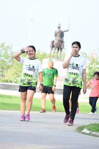 BIB: 1742, 249
                            <button type="button" onclick="openModal(3666601)" class="btn btn-primary btn-sm float-right btn-popup" data-toggle="modal" data-target=".modal-high-quality">
                        <i class="fas fa-shopping-cart"></i> Add to Cart
                    </button>
                                            <button type="button" onclick="isThisMe(3666601, true)" class="btn btn-success btn-sm float-right btn-popup btn-isme hidden" data-toggle="tooltip" data-placement="bottom" title="นี่คือรูปของคุณใช่ไหม คลิกที่นี่เพื่อเอาเข้าอัลบั้ม">
                        <i class="fas fa-plus"></i> Add to album
                    </button>
                    <button type="button" onclick="isThisMe(3666601, false)" class="btn btn-warning btn-sm float-right btn-popup btn-isnotme hidden">
                        <i class="fas fa-ban"></i> Remove from album
                    </button>