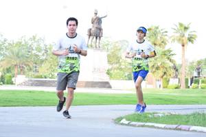 BIB: 2182
                            <button type="button" onclick="openModal(3576821)" class="btn btn-primary btn-sm float-right btn-popup" data-toggle="modal" data-target=".modal-high-quality">
                        <i class="fas fa-shopping-cart"></i> Add to Cart
                    </button>
                                            <button type="button" onclick="isThisMe(3576821, true)" class="btn btn-success btn-sm float-right btn-popup btn-isme hidden" data-toggle="tooltip" data-placement="bottom" title="นี่คือรูปของคุณใช่ไหม คลิกที่นี่เพื่อเอาเข้าอัลบั้ม">
                        <i class="fas fa-plus"></i> Add to album
                    </button>
                    <button type="button" onclick="isThisMe(3576821, false)" class="btn btn-warning btn-sm float-right btn-popup btn-isnotme hidden">
                        <i class="fas fa-ban"></i> Remove from album
                    </button>