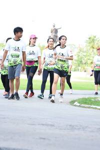 BIB: 
                            <button type="button" onclick="openModal(3646810)" class="btn btn-primary btn-sm float-right btn-popup" data-toggle="modal" data-target=".modal-high-quality">
                        <i class="fas fa-shopping-cart"></i> Add to Cart
                    </button>
                                            <button type="button" onclick="isThisMe(3646810, true)" class="btn btn-success btn-sm float-right btn-popup btn-isme hidden" data-toggle="tooltip" data-placement="bottom" title="นี่คือรูปของคุณใช่ไหม คลิกที่นี่เพื่อเอาเข้าอัลบั้ม">
                        <i class="fas fa-plus"></i> Add to album
                    </button>
                    <button type="button" onclick="isThisMe(3646810, false)" class="btn btn-warning btn-sm float-right btn-popup btn-isnotme hidden">
                        <i class="fas fa-ban"></i> Remove from album
                    </button>