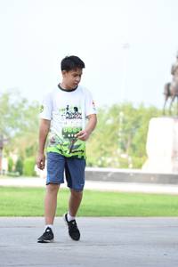 BIB: 864
                            <button type="button" onclick="openModal(3665857)" class="btn btn-primary btn-sm float-right btn-popup" data-toggle="modal" data-target=".modal-high-quality">
                        <i class="fas fa-shopping-cart"></i> Add to Cart
                    </button>
                                            <button type="button" onclick="isThisMe(3665857, true)" class="btn btn-success btn-sm float-right btn-popup btn-isme hidden" data-toggle="tooltip" data-placement="bottom" title="นี่คือรูปของคุณใช่ไหม คลิกที่นี่เพื่อเอาเข้าอัลบั้ม">
                        <i class="fas fa-plus"></i> Add to album
                    </button>
                    <button type="button" onclick="isThisMe(3665857, false)" class="btn btn-warning btn-sm float-right btn-popup btn-isnotme hidden">
                        <i class="fas fa-ban"></i> Remove from album
                    </button>