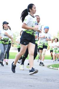 BIB: 2140
                            <button type="button" onclick="openModal(3645505)" class="btn btn-primary btn-sm float-right btn-popup" data-toggle="modal" data-target=".modal-high-quality">
                        <i class="fas fa-shopping-cart"></i> Add to Cart
                    </button>
                                            <button type="button" onclick="isThisMe(3645505, true)" class="btn btn-success btn-sm float-right btn-popup btn-isme hidden" data-toggle="tooltip" data-placement="bottom" title="นี่คือรูปของคุณใช่ไหม คลิกที่นี่เพื่อเอาเข้าอัลบั้ม">
                        <i class="fas fa-plus"></i> Add to album
                    </button>
                    <button type="button" onclick="isThisMe(3645505, false)" class="btn btn-warning btn-sm float-right btn-popup btn-isnotme hidden">
                        <i class="fas fa-ban"></i> Remove from album
                    </button>