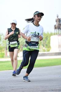 BIB: 1523
                            <button type="button" onclick="openModal(3658566)" class="btn btn-primary btn-sm float-right btn-popup" data-toggle="modal" data-target=".modal-high-quality">
                        <i class="fas fa-shopping-cart"></i> Add to Cart
                    </button>
                                            <button type="button" onclick="isThisMe(3658566, true)" class="btn btn-success btn-sm float-right btn-popup btn-isme hidden" data-toggle="tooltip" data-placement="bottom" title="นี่คือรูปของคุณใช่ไหม คลิกที่นี่เพื่อเอาเข้าอัลบั้ม">
                        <i class="fas fa-plus"></i> Add to album
                    </button>
                    <button type="button" onclick="isThisMe(3658566, false)" class="btn btn-warning btn-sm float-right btn-popup btn-isnotme hidden">
                        <i class="fas fa-ban"></i> Remove from album
                    </button>