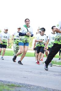 BIB: 1382
                            <button type="button" onclick="openModal(3575120)" class="btn btn-primary btn-sm float-right btn-popup" data-toggle="modal" data-target=".modal-high-quality">
                        <i class="fas fa-shopping-cart"></i> Add to Cart
                    </button>
                                            <button type="button" onclick="isThisMe(3575120, true)" class="btn btn-success btn-sm float-right btn-popup btn-isme hidden" data-toggle="tooltip" data-placement="bottom" title="นี่คือรูปของคุณใช่ไหม คลิกที่นี่เพื่อเอาเข้าอัลบั้ม">
                        <i class="fas fa-plus"></i> Add to album
                    </button>
                    <button type="button" onclick="isThisMe(3575120, false)" class="btn btn-warning btn-sm float-right btn-popup btn-isnotme hidden">
                        <i class="fas fa-ban"></i> Remove from album
                    </button>