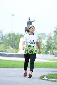 BIB: 2912
                            <button type="button" onclick="openModal(3673792)" class="btn btn-primary btn-sm float-right btn-popup" data-toggle="modal" data-target=".modal-high-quality">
                        <i class="fas fa-shopping-cart"></i> Add to Cart
                    </button>
                                            <button type="button" onclick="isThisMe(3673792, true)" class="btn btn-success btn-sm float-right btn-popup btn-isme hidden" data-toggle="tooltip" data-placement="bottom" title="นี่คือรูปของคุณใช่ไหม คลิกที่นี่เพื่อเอาเข้าอัลบั้ม">
                        <i class="fas fa-plus"></i> Add to album
                    </button>
                    <button type="button" onclick="isThisMe(3673792, false)" class="btn btn-warning btn-sm float-right btn-popup btn-isnotme hidden">
                        <i class="fas fa-ban"></i> Remove from album
                    </button>