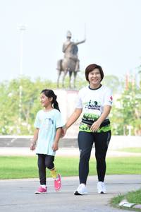 BIB: 
                            <button type="button" onclick="openModal(3666386)" class="btn btn-primary btn-sm float-right btn-popup" data-toggle="modal" data-target=".modal-high-quality">
                        <i class="fas fa-shopping-cart"></i> Add to Cart
                    </button>
                                            <button type="button" onclick="isThisMe(3666386, true)" class="btn btn-success btn-sm float-right btn-popup btn-isme hidden" data-toggle="tooltip" data-placement="bottom" title="นี่คือรูปของคุณใช่ไหม คลิกที่นี่เพื่อเอาเข้าอัลบั้ม">
                        <i class="fas fa-plus"></i> Add to album
                    </button>
                    <button type="button" onclick="isThisMe(3666386, false)" class="btn btn-warning btn-sm float-right btn-popup btn-isnotme hidden">
                        <i class="fas fa-ban"></i> Remove from album
                    </button>