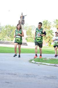 BIB: 2535, 2533
                            <button type="button" onclick="openModal(3578745)" class="btn btn-primary btn-sm float-right btn-popup" data-toggle="modal" data-target=".modal-high-quality">
                        <i class="fas fa-shopping-cart"></i> Add to Cart
                    </button>
                                            <button type="button" onclick="isThisMe(3578745, true)" class="btn btn-success btn-sm float-right btn-popup btn-isme hidden" data-toggle="tooltip" data-placement="bottom" title="นี่คือรูปของคุณใช่ไหม คลิกที่นี่เพื่อเอาเข้าอัลบั้ม">
                        <i class="fas fa-plus"></i> Add to album
                    </button>
                    <button type="button" onclick="isThisMe(3578745, false)" class="btn btn-warning btn-sm float-right btn-popup btn-isnotme hidden">
                        <i class="fas fa-ban"></i> Remove from album
                    </button>