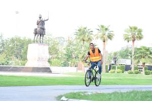 BIB: 
                            <button type="button" onclick="openModal(3570950)" class="btn btn-primary btn-sm float-right btn-popup" data-toggle="modal" data-target=".modal-high-quality">
                        <i class="fas fa-shopping-cart"></i> Add to Cart
                    </button>
                                            <button type="button" onclick="isThisMe(3570950, true)" class="btn btn-success btn-sm float-right btn-popup btn-isme hidden" data-toggle="tooltip" data-placement="bottom" title="นี่คือรูปของคุณใช่ไหม คลิกที่นี่เพื่อเอาเข้าอัลบั้ม">
                        <i class="fas fa-plus"></i> Add to album
                    </button>
                    <button type="button" onclick="isThisMe(3570950, false)" class="btn btn-warning btn-sm float-right btn-popup btn-isnotme hidden">
                        <i class="fas fa-ban"></i> Remove from album
                    </button>