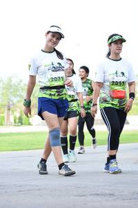 BIB: 2071, 011
                            <button type="button" onclick="openModal(3646995)" class="btn btn-primary btn-sm float-right btn-popup" data-toggle="modal" data-target=".modal-high-quality">
                        <i class="fas fa-shopping-cart"></i> Add to Cart
                    </button>
                                            <button type="button" onclick="isThisMe(3646995, true)" class="btn btn-success btn-sm float-right btn-popup btn-isme hidden" data-toggle="tooltip" data-placement="bottom" title="นี่คือรูปของคุณใช่ไหม คลิกที่นี่เพื่อเอาเข้าอัลบั้ม">
                        <i class="fas fa-plus"></i> Add to album
                    </button>
                    <button type="button" onclick="isThisMe(3646995, false)" class="btn btn-warning btn-sm float-right btn-popup btn-isnotme hidden">
                        <i class="fas fa-ban"></i> Remove from album
                    </button>