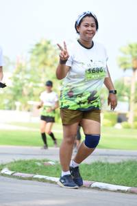 BIB: 1686
                            <button type="button" onclick="openModal(3670162)" class="btn btn-primary btn-sm float-right btn-popup" data-toggle="modal" data-target=".modal-high-quality">
                        <i class="fas fa-shopping-cart"></i> Add to Cart
                    </button>
                                            <button type="button" onclick="isThisMe(3670162, true)" class="btn btn-success btn-sm float-right btn-popup btn-isme hidden" data-toggle="tooltip" data-placement="bottom" title="นี่คือรูปของคุณใช่ไหม คลิกที่นี่เพื่อเอาเข้าอัลบั้ม">
                        <i class="fas fa-plus"></i> Add to album
                    </button>
                    <button type="button" onclick="isThisMe(3670162, false)" class="btn btn-warning btn-sm float-right btn-popup btn-isnotme hidden">
                        <i class="fas fa-ban"></i> Remove from album
                    </button>