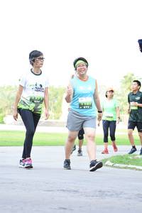 BIB: 1189, 1191
                            <button type="button" onclick="openModal(3645941)" class="btn btn-primary btn-sm float-right btn-popup" data-toggle="modal" data-target=".modal-high-quality">
                        <i class="fas fa-shopping-cart"></i> Add to Cart
                    </button>
                                            <button type="button" onclick="isThisMe(3645941, true)" class="btn btn-success btn-sm float-right btn-popup btn-isme hidden" data-toggle="tooltip" data-placement="bottom" title="นี่คือรูปของคุณใช่ไหม คลิกที่นี่เพื่อเอาเข้าอัลบั้ม">
                        <i class="fas fa-plus"></i> Add to album
                    </button>
                    <button type="button" onclick="isThisMe(3645941, false)" class="btn btn-warning btn-sm float-right btn-popup btn-isnotme hidden">
                        <i class="fas fa-ban"></i> Remove from album
                    </button>