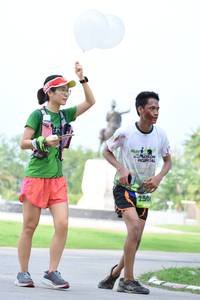 BIB: 250
                            <button type="button" onclick="openModal(3673242)" class="btn btn-primary btn-sm float-right btn-popup" data-toggle="modal" data-target=".modal-high-quality">
                        <i class="fas fa-shopping-cart"></i> Add to Cart
                    </button>
                                            <button type="button" onclick="isThisMe(3673242, true)" class="btn btn-success btn-sm float-right btn-popup btn-isme hidden" data-toggle="tooltip" data-placement="bottom" title="นี่คือรูปของคุณใช่ไหม คลิกที่นี่เพื่อเอาเข้าอัลบั้ม">
                        <i class="fas fa-plus"></i> Add to album
                    </button>
                    <button type="button" onclick="isThisMe(3673242, false)" class="btn btn-warning btn-sm float-right btn-popup btn-isnotme hidden">
                        <i class="fas fa-ban"></i> Remove from album
                    </button>