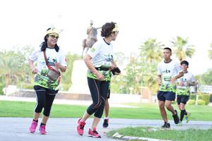 BIB: 
                            <button type="button" onclick="openModal(3577047)" class="btn btn-primary btn-sm float-right btn-popup" data-toggle="modal" data-target=".modal-high-quality">
                        <i class="fas fa-shopping-cart"></i> Add to Cart
                    </button>
                                            <button type="button" onclick="isThisMe(3577047, true)" class="btn btn-success btn-sm float-right btn-popup btn-isme hidden" data-toggle="tooltip" data-placement="bottom" title="นี่คือรูปของคุณใช่ไหม คลิกที่นี่เพื่อเอาเข้าอัลบั้ม">
                        <i class="fas fa-plus"></i> Add to album
                    </button>
                    <button type="button" onclick="isThisMe(3577047, false)" class="btn btn-warning btn-sm float-right btn-popup btn-isnotme hidden">
                        <i class="fas fa-ban"></i> Remove from album
                    </button>