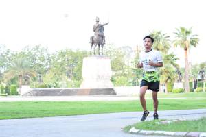 BIB: 
                            <button type="button" onclick="openModal(3570964)" class="btn btn-primary btn-sm float-right btn-popup" data-toggle="modal" data-target=".modal-high-quality">
                        <i class="fas fa-shopping-cart"></i> Add to Cart
                    </button>
                                            <button type="button" onclick="isThisMe(3570964, true)" class="btn btn-success btn-sm float-right btn-popup btn-isme hidden" data-toggle="tooltip" data-placement="bottom" title="นี่คือรูปของคุณใช่ไหม คลิกที่นี่เพื่อเอาเข้าอัลบั้ม">
                        <i class="fas fa-plus"></i> Add to album
                    </button>
                    <button type="button" onclick="isThisMe(3570964, false)" class="btn btn-warning btn-sm float-right btn-popup btn-isnotme hidden">
                        <i class="fas fa-ban"></i> Remove from album
                    </button>