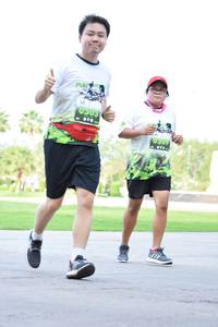 BIB: 505, 309
                            <button type="button" onclick="openModal(3645530)" class="btn btn-primary btn-sm float-right btn-popup" data-toggle="modal" data-target=".modal-high-quality">
                        <i class="fas fa-shopping-cart"></i> Add to Cart
                    </button>
                                            <button type="button" onclick="isThisMe(3645530, true)" class="btn btn-success btn-sm float-right btn-popup btn-isme hidden" data-toggle="tooltip" data-placement="bottom" title="นี่คือรูปของคุณใช่ไหม คลิกที่นี่เพื่อเอาเข้าอัลบั้ม">
                        <i class="fas fa-plus"></i> Add to album
                    </button>
                    <button type="button" onclick="isThisMe(3645530, false)" class="btn btn-warning btn-sm float-right btn-popup btn-isnotme hidden">
                        <i class="fas fa-ban"></i> Remove from album
                    </button>