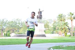 BIB: 2017
                            <button type="button" onclick="openModal(3575472)" class="btn btn-primary btn-sm float-right btn-popup" data-toggle="modal" data-target=".modal-high-quality">
                        <i class="fas fa-shopping-cart"></i> Add to Cart
                    </button>
                                            <button type="button" onclick="isThisMe(3575472, true)" class="btn btn-success btn-sm float-right btn-popup btn-isme hidden" data-toggle="tooltip" data-placement="bottom" title="นี่คือรูปของคุณใช่ไหม คลิกที่นี่เพื่อเอาเข้าอัลบั้ม">
                        <i class="fas fa-plus"></i> Add to album
                    </button>
                    <button type="button" onclick="isThisMe(3575472, false)" class="btn btn-warning btn-sm float-right btn-popup btn-isnotme hidden">
                        <i class="fas fa-ban"></i> Remove from album
                    </button>