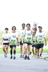 BIB: 1584
                            <button type="button" onclick="openModal(3646685)" class="btn btn-primary btn-sm float-right btn-popup" data-toggle="modal" data-target=".modal-high-quality">
                        <i class="fas fa-shopping-cart"></i> Add to Cart
                    </button>
                                            <button type="button" onclick="isThisMe(3646685, true)" class="btn btn-success btn-sm float-right btn-popup btn-isme hidden" data-toggle="tooltip" data-placement="bottom" title="นี่คือรูปของคุณใช่ไหม คลิกที่นี่เพื่อเอาเข้าอัลบั้ม">
                        <i class="fas fa-plus"></i> Add to album
                    </button>
                    <button type="button" onclick="isThisMe(3646685, false)" class="btn btn-warning btn-sm float-right btn-popup btn-isnotme hidden">
                        <i class="fas fa-ban"></i> Remove from album
                    </button>