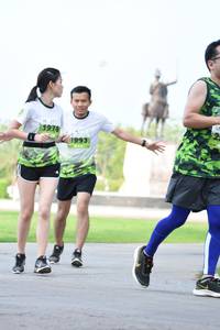 BIB: 928, 1993
                            <button type="button" onclick="openModal(3658595)" class="btn btn-primary btn-sm float-right btn-popup" data-toggle="modal" data-target=".modal-high-quality">
                        <i class="fas fa-shopping-cart"></i> Add to Cart
                    </button>
                                            <button type="button" onclick="isThisMe(3658595, true)" class="btn btn-success btn-sm float-right btn-popup btn-isme hidden" data-toggle="tooltip" data-placement="bottom" title="นี่คือรูปของคุณใช่ไหม คลิกที่นี่เพื่อเอาเข้าอัลบั้ม">
                        <i class="fas fa-plus"></i> Add to album
                    </button>
                    <button type="button" onclick="isThisMe(3658595, false)" class="btn btn-warning btn-sm float-right btn-popup btn-isnotme hidden">
                        <i class="fas fa-ban"></i> Remove from album
                    </button>