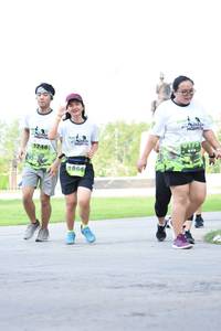 BIB: 1746, 1866
                            <button type="button" onclick="openModal(3646698)" class="btn btn-primary btn-sm float-right btn-popup" data-toggle="modal" data-target=".modal-high-quality">
                        <i class="fas fa-shopping-cart"></i> Add to Cart
                    </button>
                                            <button type="button" onclick="isThisMe(3646698, true)" class="btn btn-success btn-sm float-right btn-popup btn-isme hidden" data-toggle="tooltip" data-placement="bottom" title="นี่คือรูปของคุณใช่ไหม คลิกที่นี่เพื่อเอาเข้าอัลบั้ม">
                        <i class="fas fa-plus"></i> Add to album
                    </button>
                    <button type="button" onclick="isThisMe(3646698, false)" class="btn btn-warning btn-sm float-right btn-popup btn-isnotme hidden">
                        <i class="fas fa-ban"></i> Remove from album
                    </button>