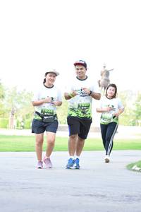 BIB: 1504, 1505
                            <button type="button" onclick="openModal(3645946)" class="btn btn-primary btn-sm float-right btn-popup" data-toggle="modal" data-target=".modal-high-quality">
                        <i class="fas fa-shopping-cart"></i> Add to Cart
                    </button>
                                            <button type="button" onclick="isThisMe(3645946, true)" class="btn btn-success btn-sm float-right btn-popup btn-isme hidden" data-toggle="tooltip" data-placement="bottom" title="นี่คือรูปของคุณใช่ไหม คลิกที่นี่เพื่อเอาเข้าอัลบั้ม">
                        <i class="fas fa-plus"></i> Add to album
                    </button>
                    <button type="button" onclick="isThisMe(3645946, false)" class="btn btn-warning btn-sm float-right btn-popup btn-isnotme hidden">
                        <i class="fas fa-ban"></i> Remove from album
                    </button>