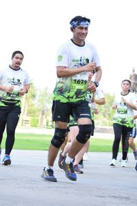 BIB: 1679
                            <button type="button" onclick="openModal(3645472)" class="btn btn-primary btn-sm float-right btn-popup" data-toggle="modal" data-target=".modal-high-quality">
                        <i class="fas fa-shopping-cart"></i> Add to Cart
                    </button>
                                            <button type="button" onclick="isThisMe(3645472, true)" class="btn btn-success btn-sm float-right btn-popup btn-isme hidden" data-toggle="tooltip" data-placement="bottom" title="นี่คือรูปของคุณใช่ไหม คลิกที่นี่เพื่อเอาเข้าอัลบั้ม">
                        <i class="fas fa-plus"></i> Add to album
                    </button>
                    <button type="button" onclick="isThisMe(3645472, false)" class="btn btn-warning btn-sm float-right btn-popup btn-isnotme hidden">
                        <i class="fas fa-ban"></i> Remove from album
                    </button>